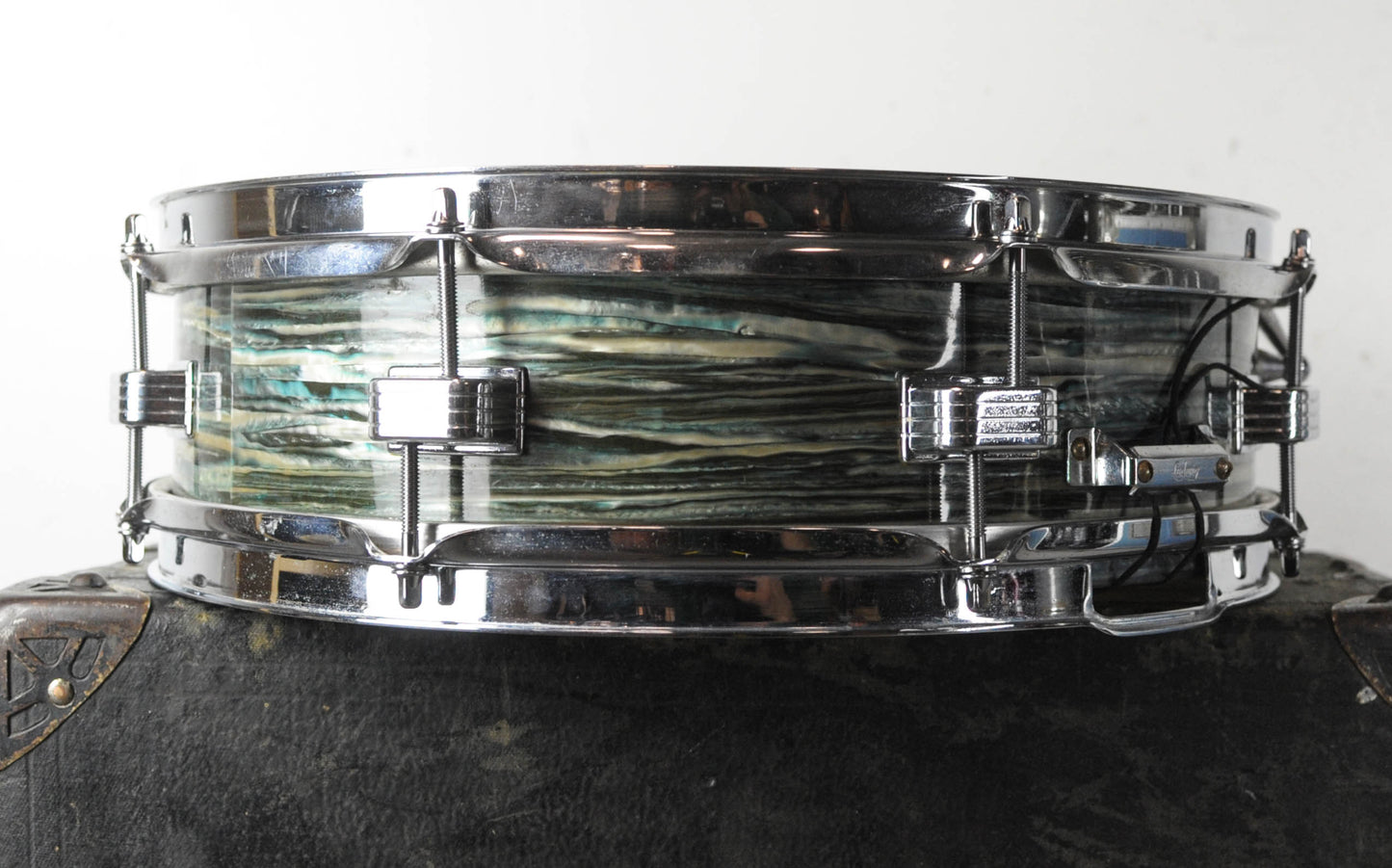 1960s Ludwig Pre-Serial 4x14 Oyster Blue Downbeat Snare Drum