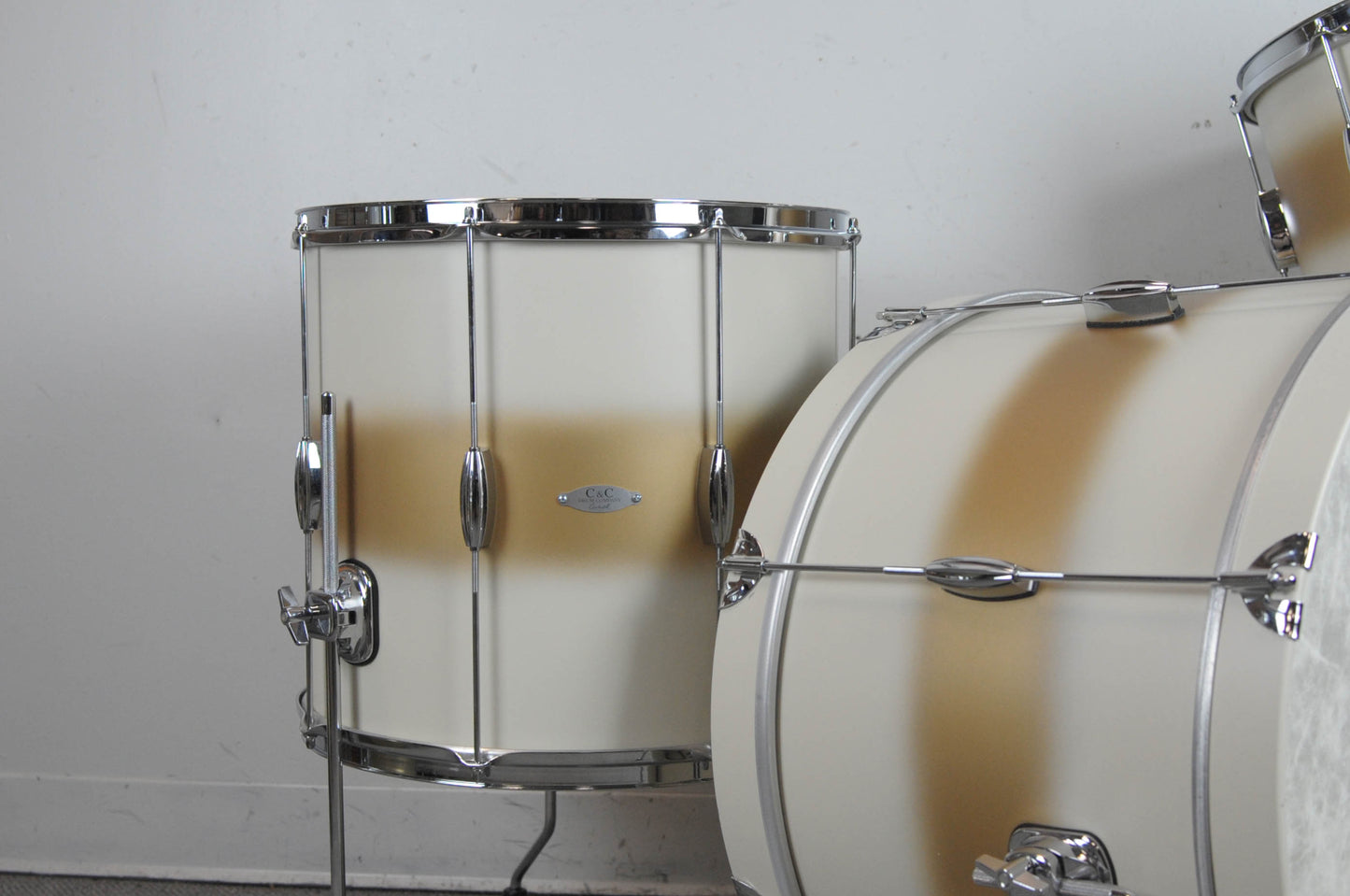C&C Drum Co Player Date II Antique White & Gold Duco Drum Set
