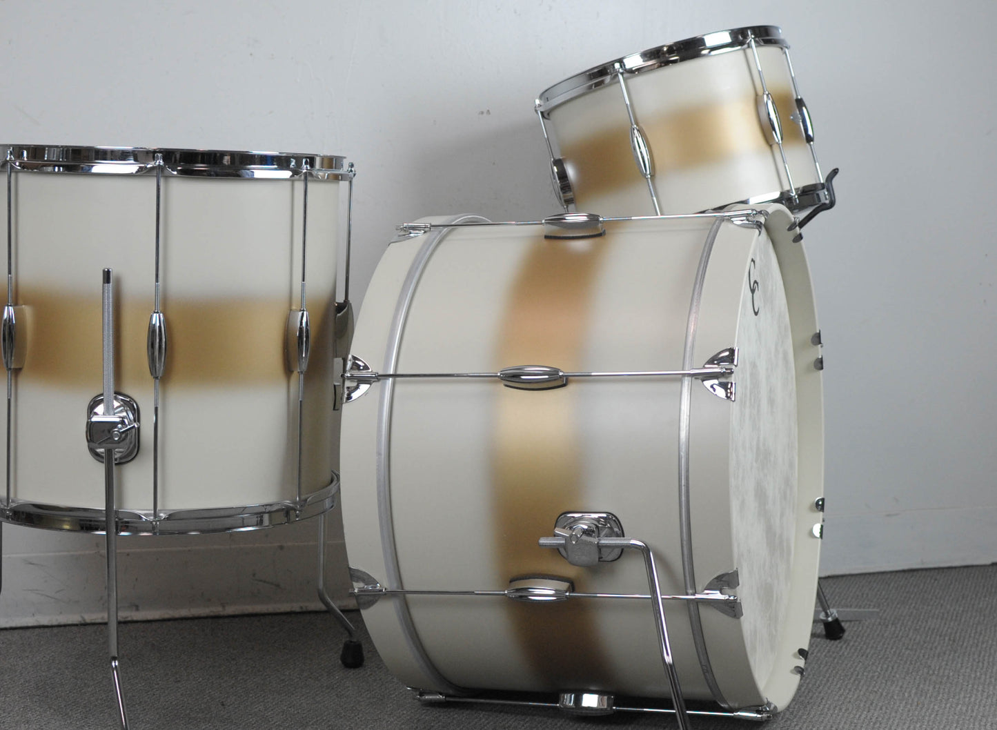 C&C Drum Co Player Date II Antique White & Gold Duco Drum Set