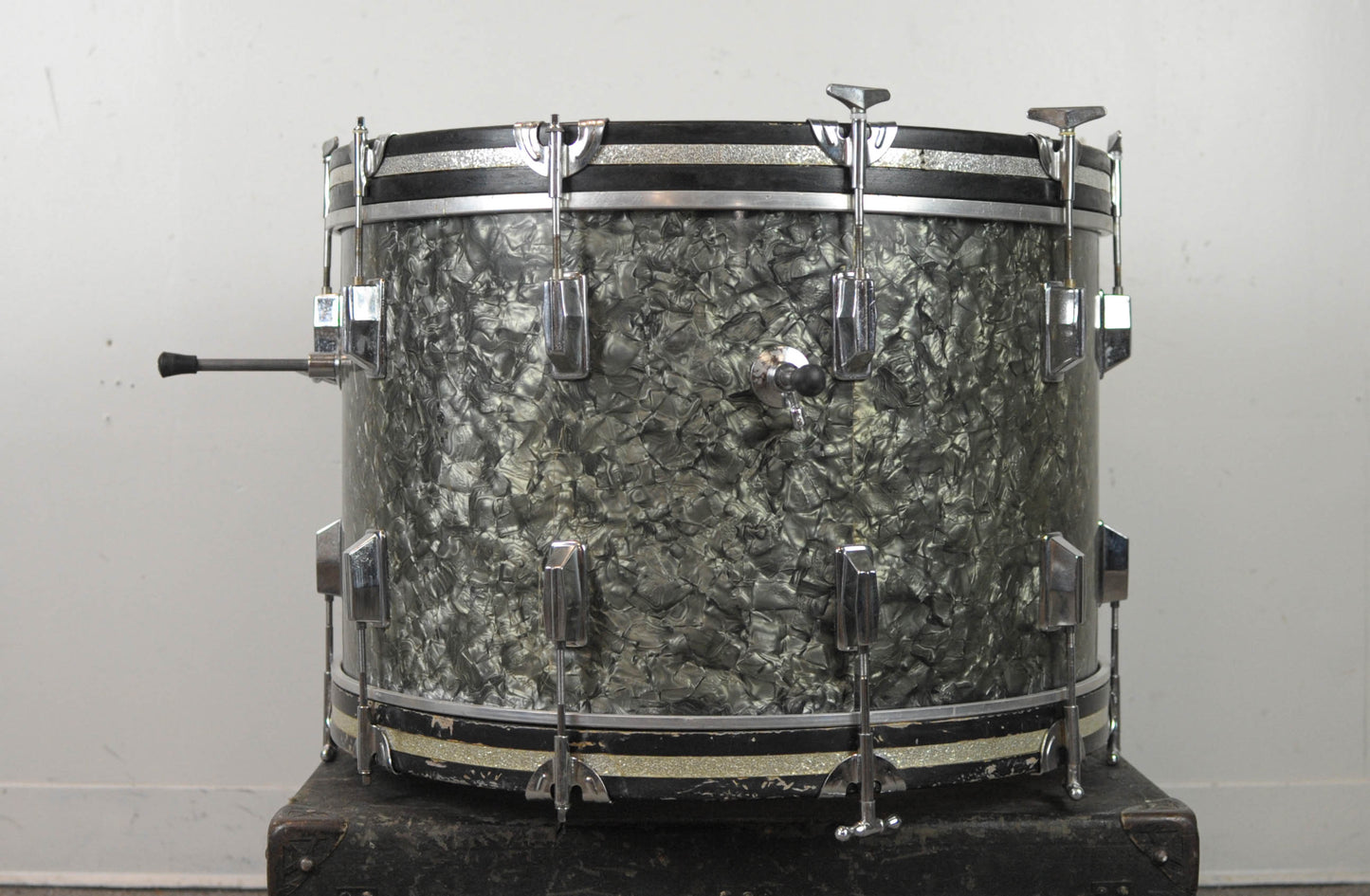 1950s Rogers 14x22 Black Diamond Pearl Bass Drum