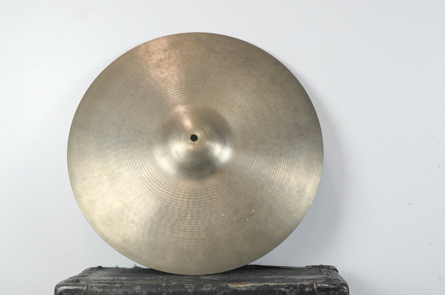 1960s Zildjian A 18" Crash Cymbal 1588g