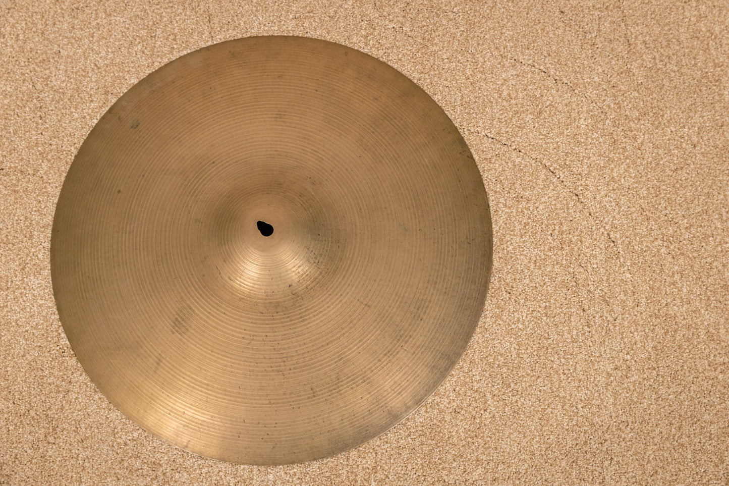Vintage Zildjian 18" A Thin Stamp Crash Cymbal 1304g