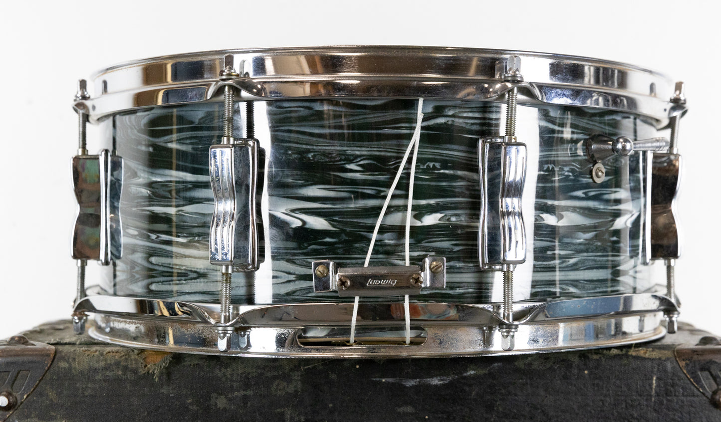 1960s Ludwig 5.5x14 Oyster Black Pearl Jazz Festival Snare Drum