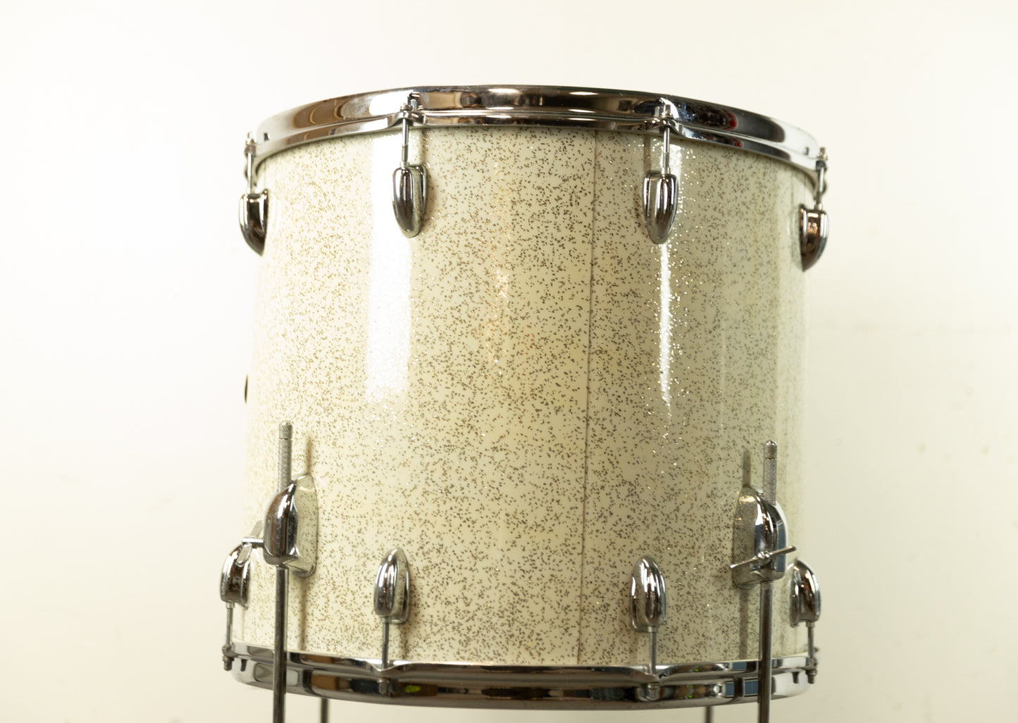 1970s Slingerland 16x18 Sparkling White Pearl Floor Tom