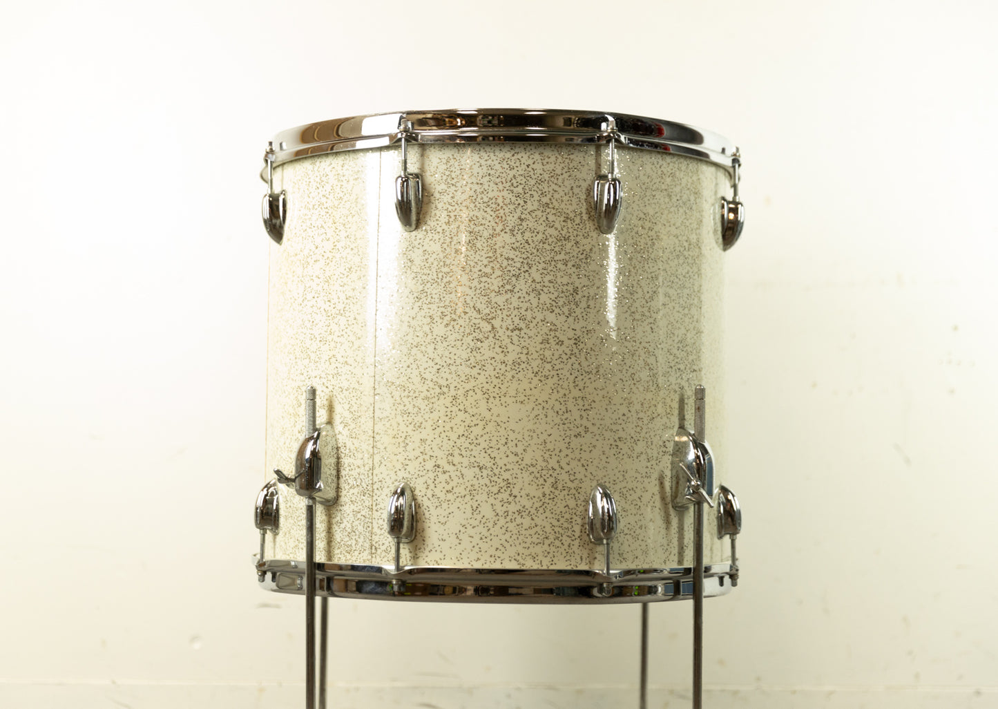 1970s Slingerland 16x18 Sparkling White Pearl Floor Tom