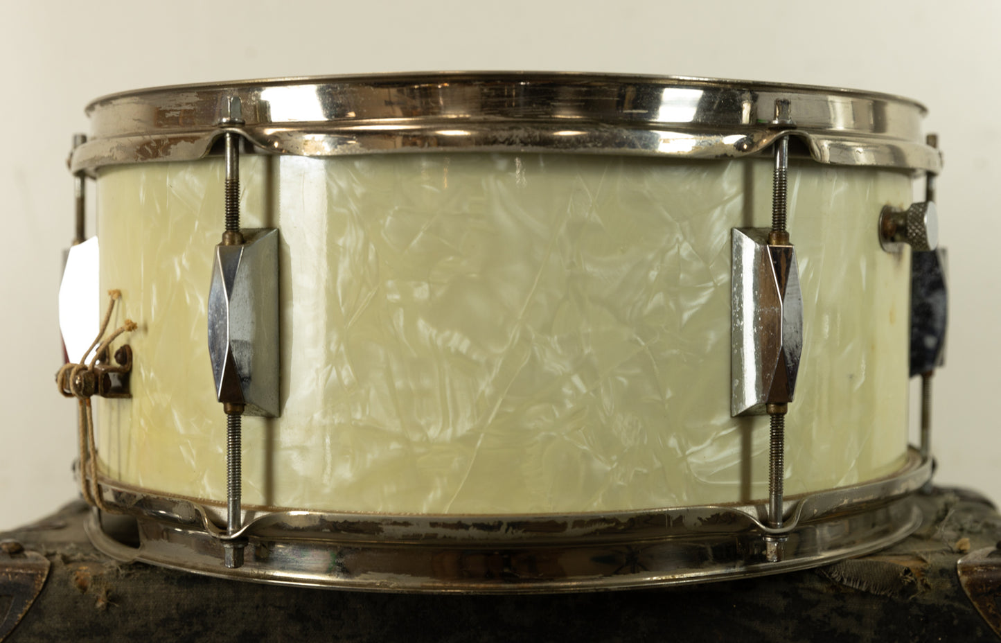 1930s Leedy & Strupe 6.5x14 White Marine Pearl Snare Drum