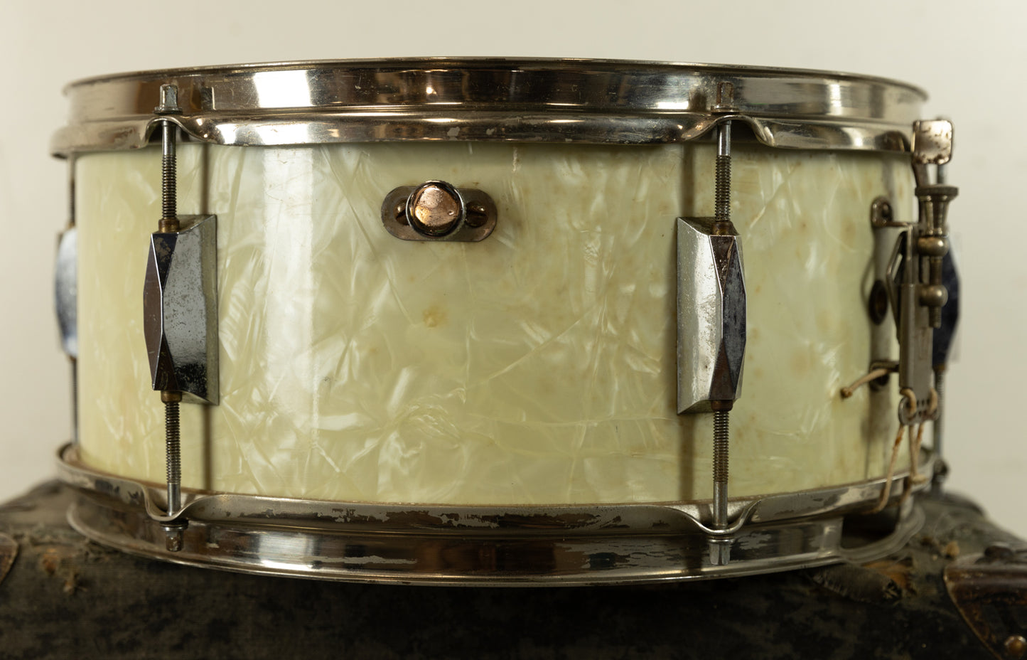 1930s Leedy & Strupe 6.5x14 White Marine Pearl Snare Drum