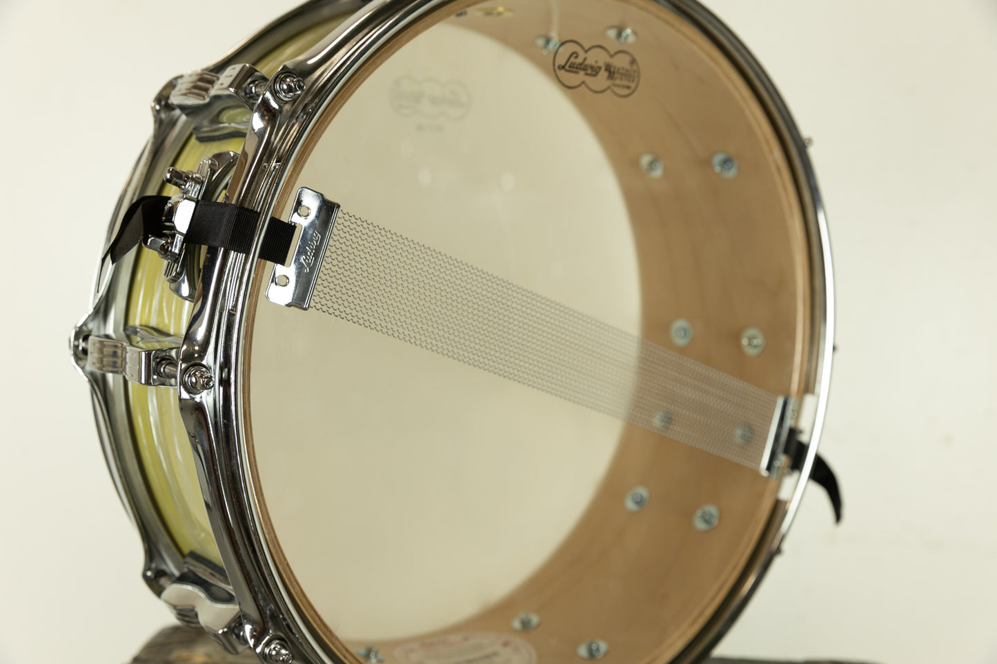 Ludwig Classic Maple 5x14 Olive Oyster Snare Drum