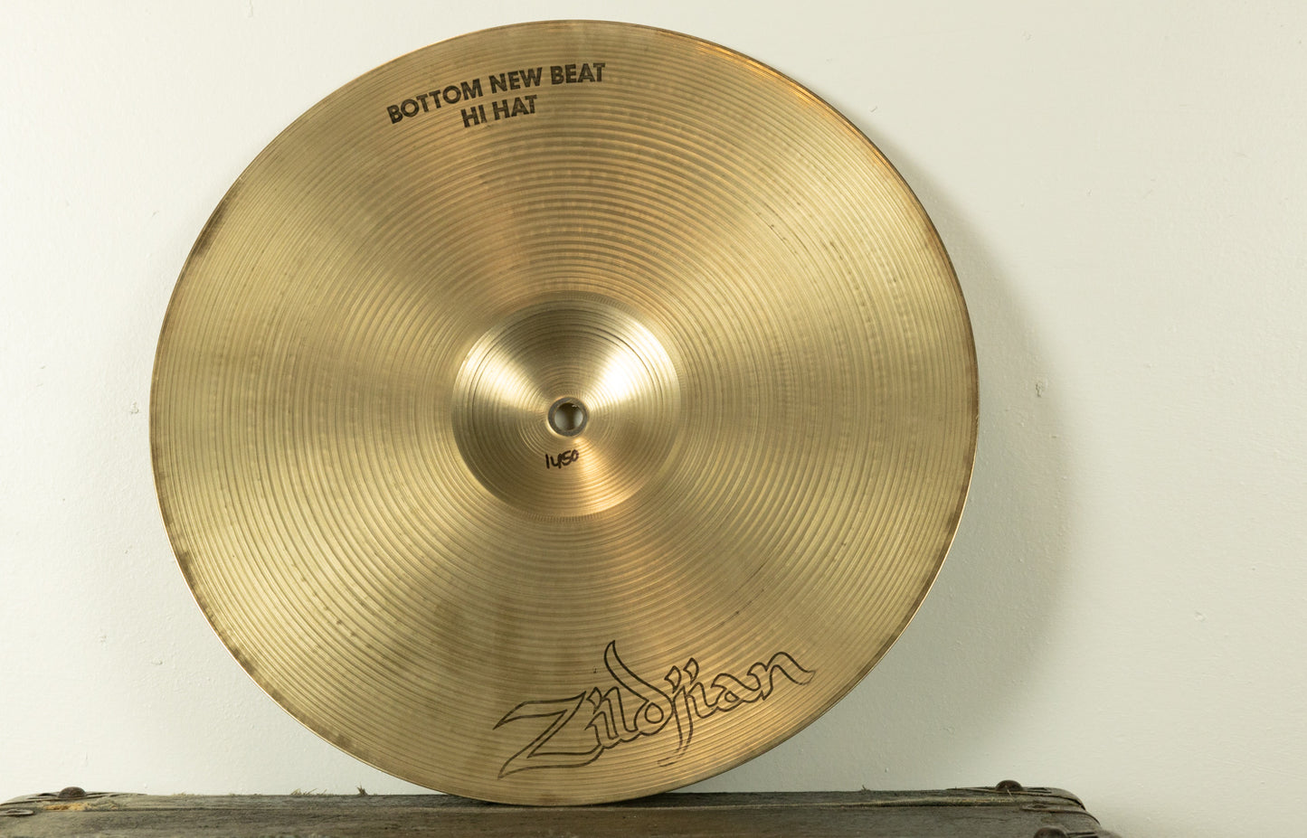 1970s Zildjian 14" Hollow Logo New Beat Bottom Hi Hat Cymbal 1450g