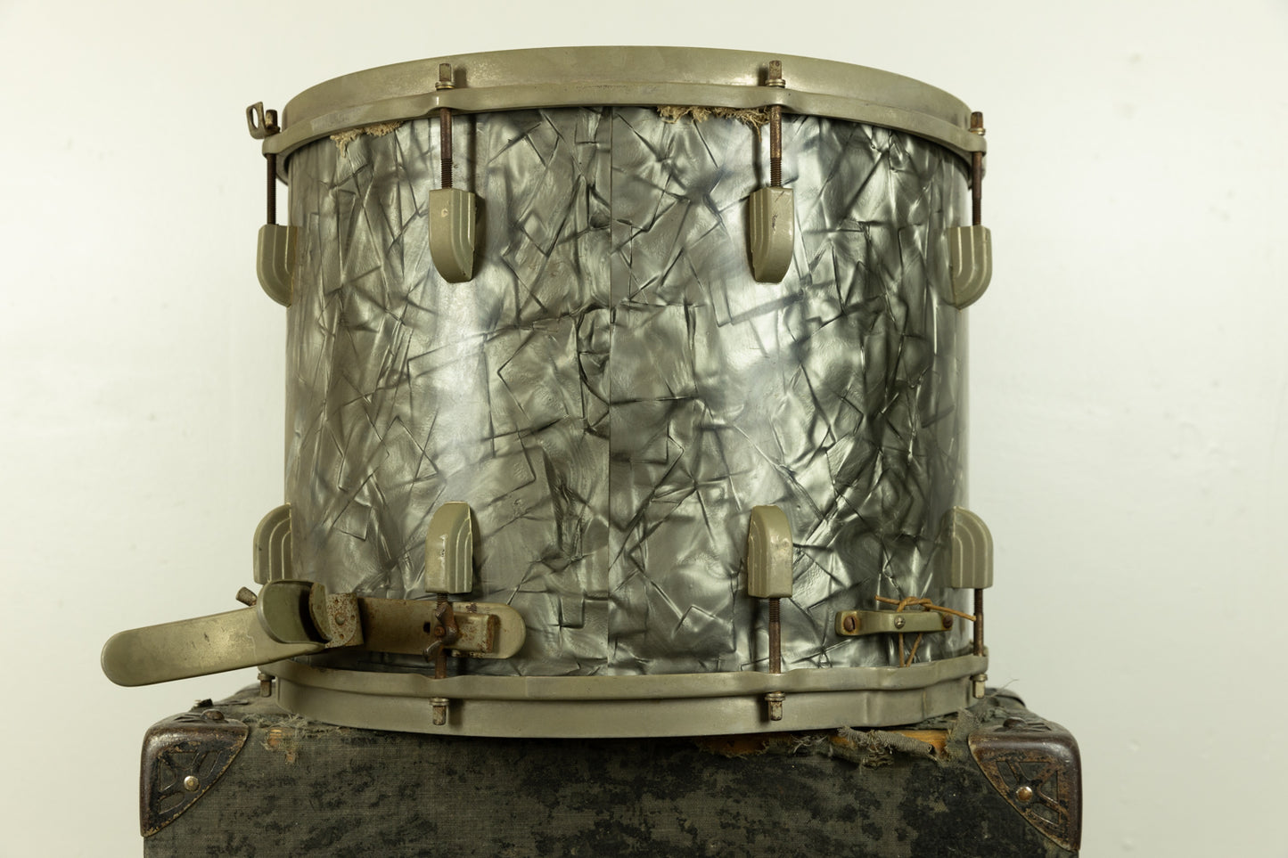 1940s Leedy 12x15 Black Diamond Pearl "Floating Head Street Drum"