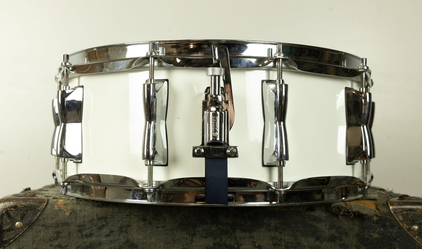 Yamaha 5.5x14 SBS1455 Stage Custom Birch Pure White Snare Drum