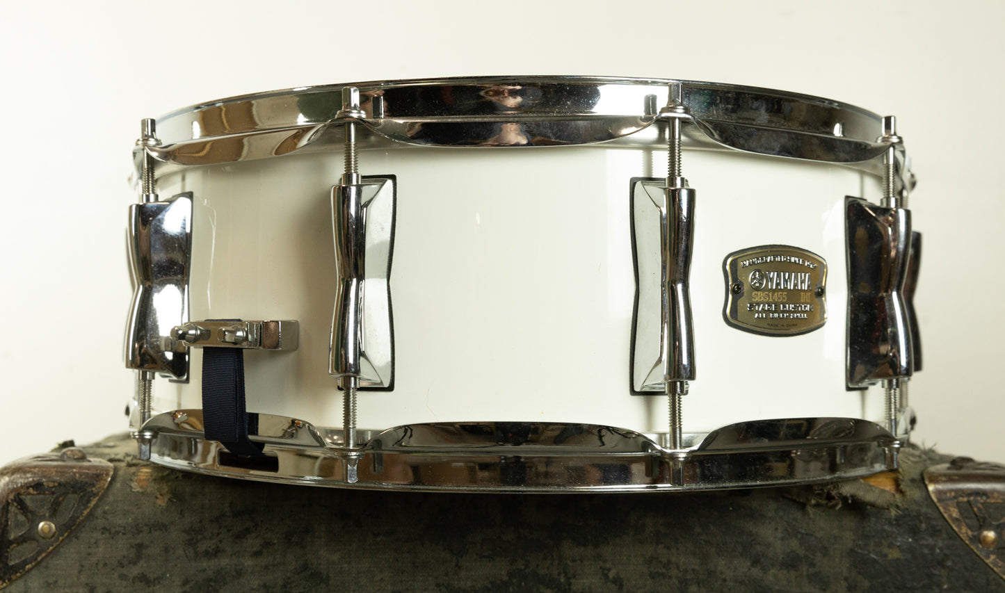 Yamaha 5.5x14 SBS1455 Stage Custom Birch Pure White Snare Drum