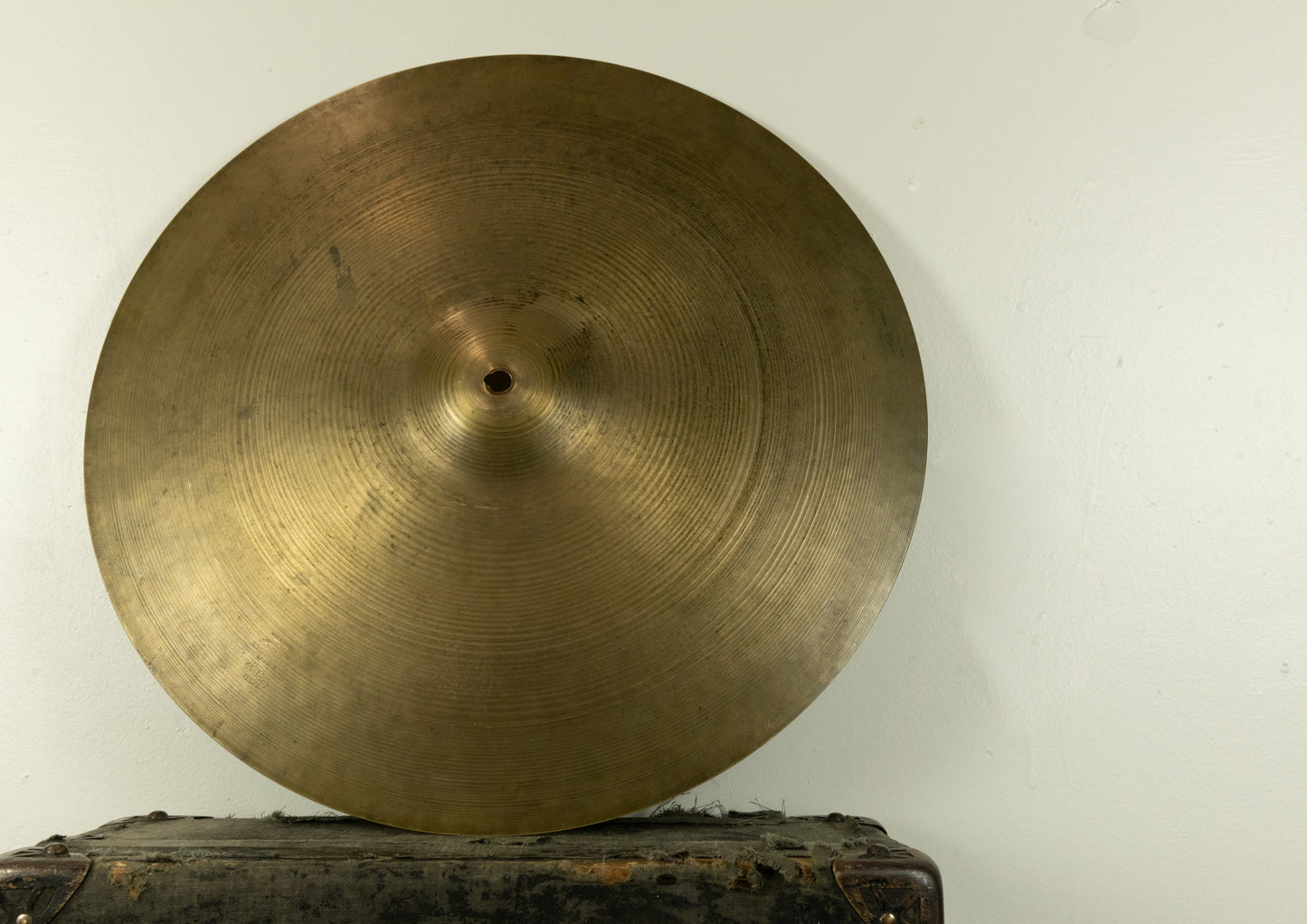 1960s Zildjian A 20 Medium Ride Cymbal 2358g