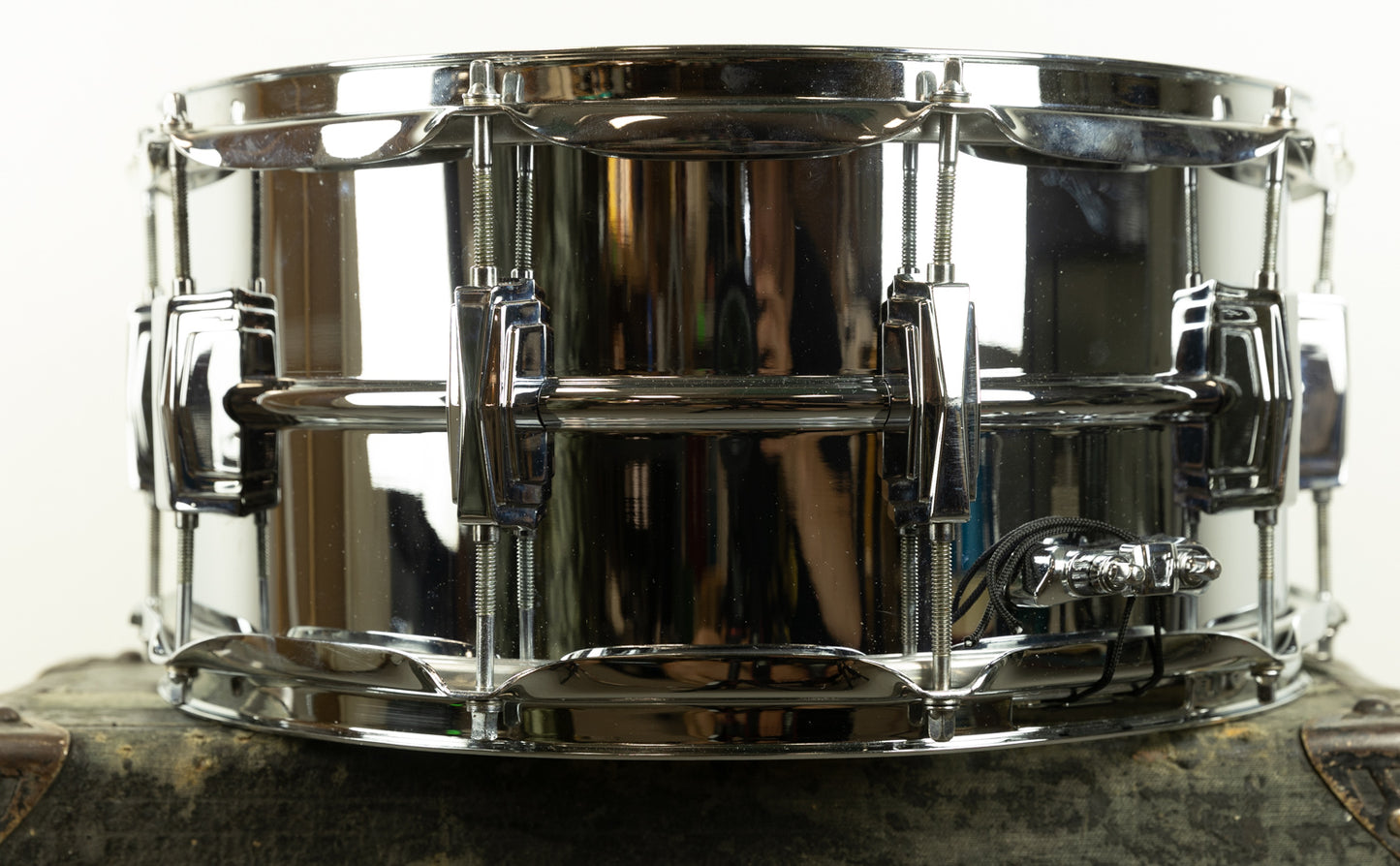 Ludwig 6.5x14 LM402 Supraphonic Snare Drum