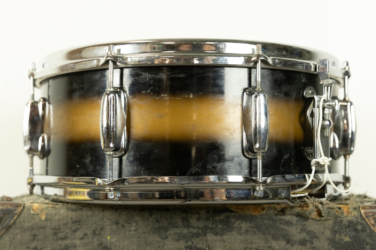 1960s Slingerland 5x14 Hollywood Ace Black & Gold Duco Snare Drum