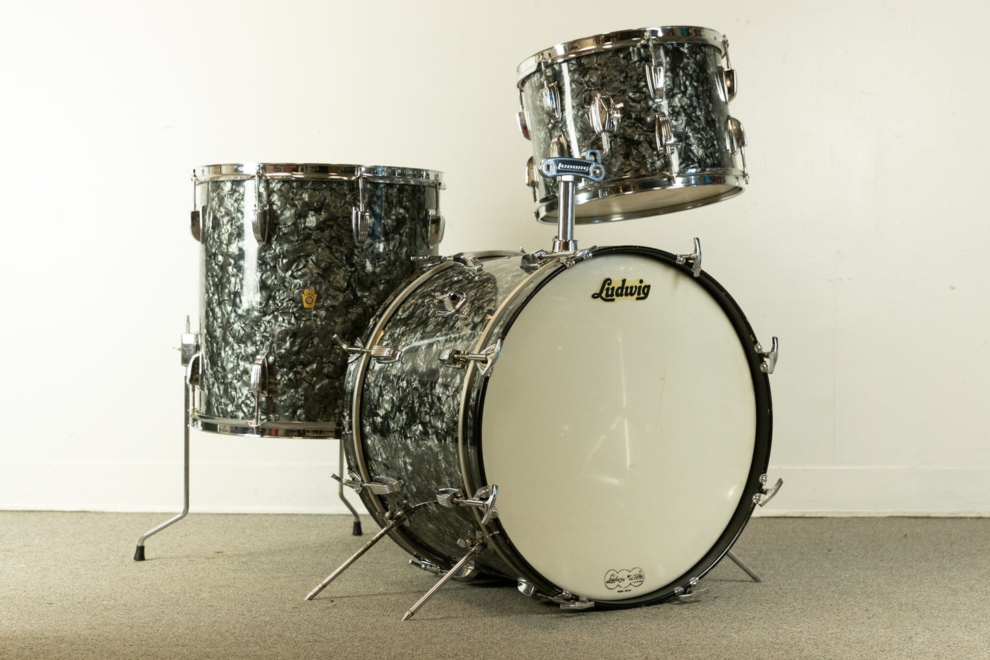 1960s Ludwig "Super Beat" Black Diamond Pearl Drum Set