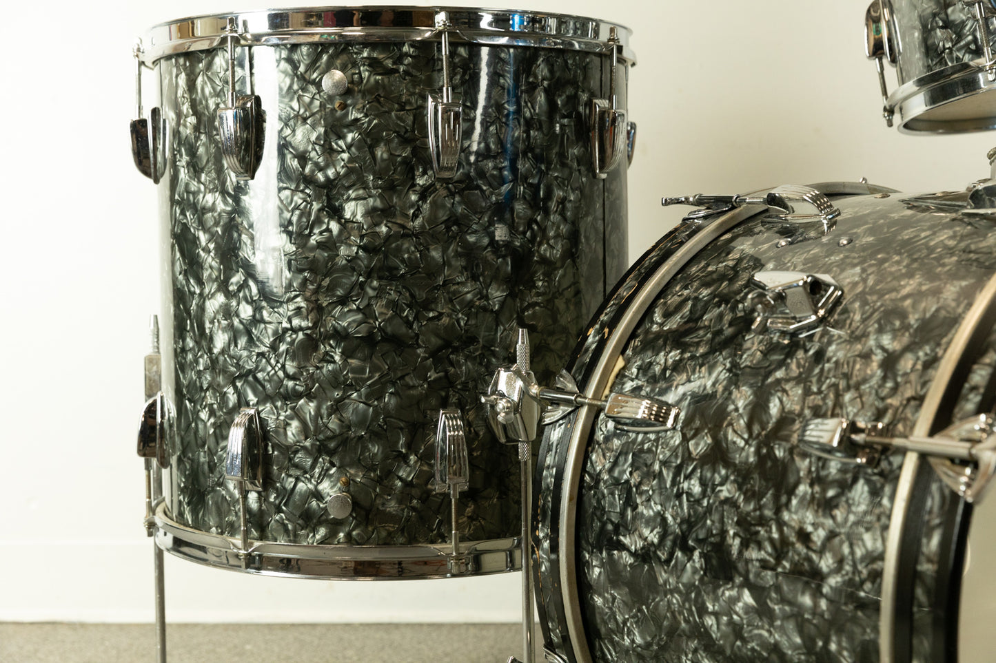 1960s Ludwig "Super Beat" Black Diamond Pearl Drum Set