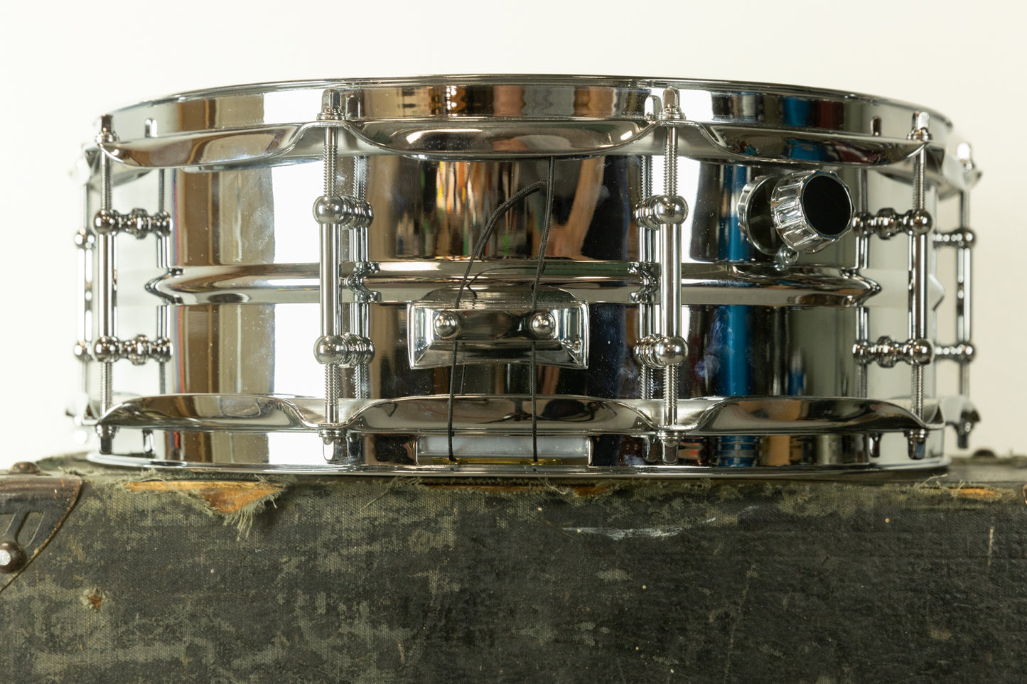 DFD 5x14 Chrome Seamless Aluminum Snare Drum