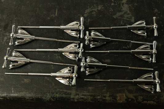 Ludwig Bow Tie Club Date Claws and T-Handles (10)