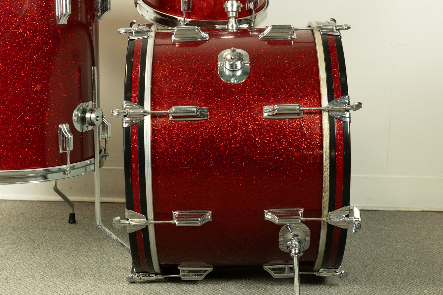 1960s Rogers Headliner Sparkling Red Pearl Drum Set