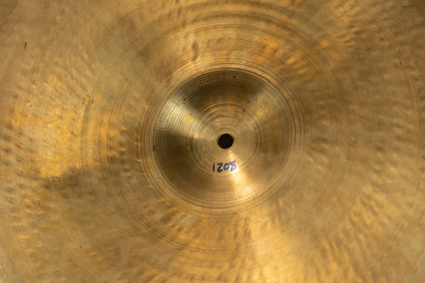 1940s Zildjian 18" Second Stamp Swish Cymbal 1208g