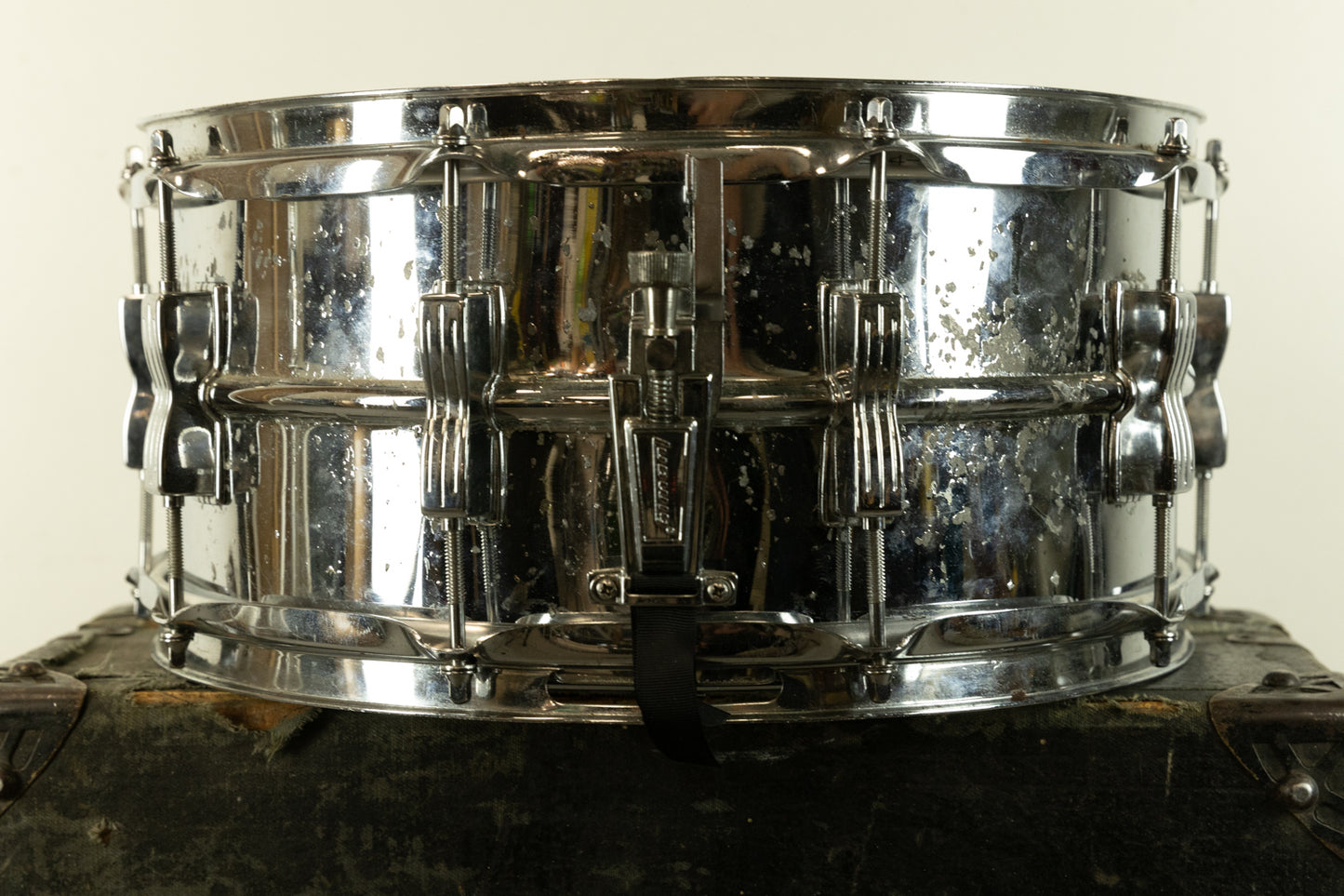 1980s Ludwig 6.5x14 "Chicago" LM402 Snare Drum