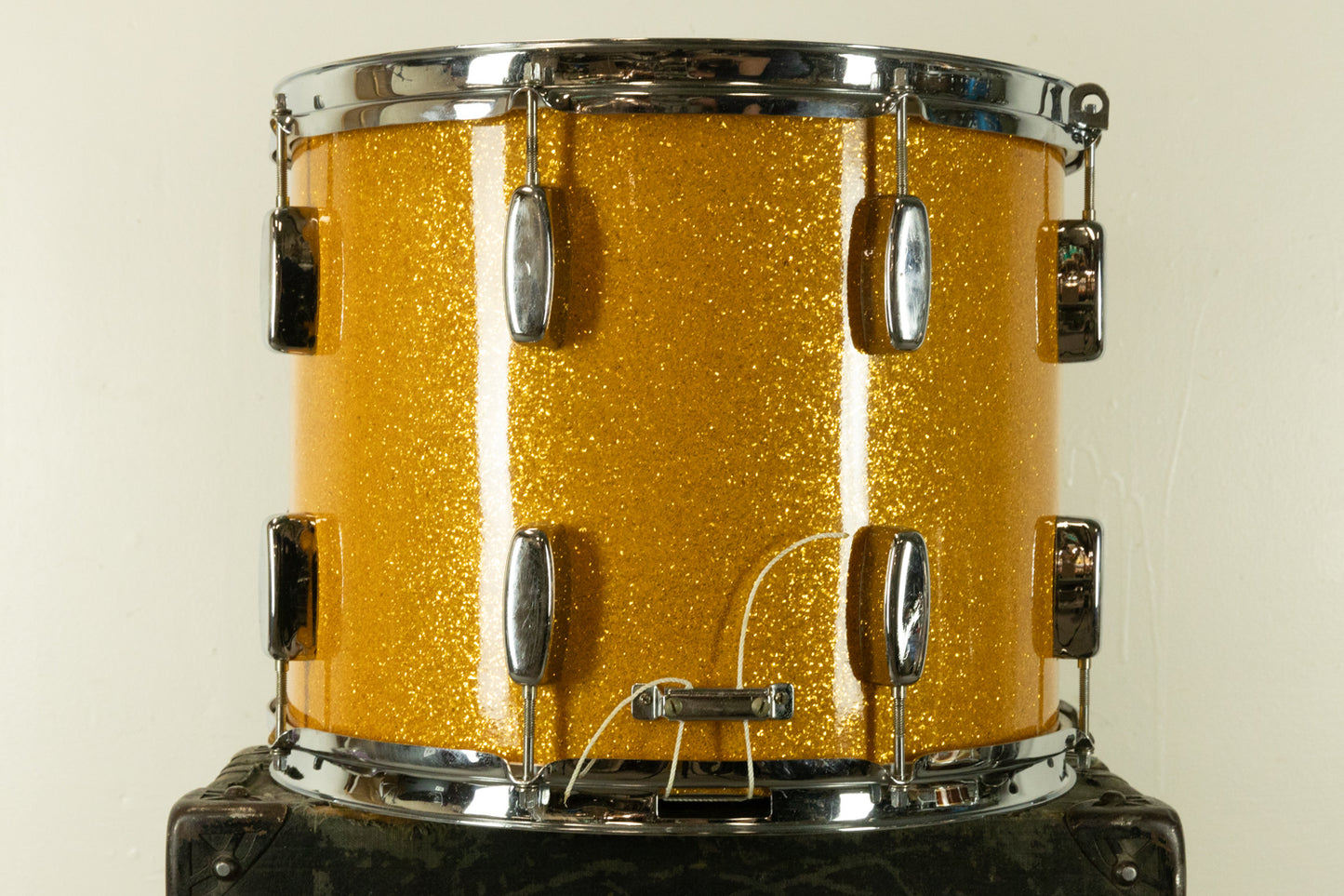 1950s Rogers 12x15 Yorktown Sparkling Gold Pearl Parade Drum