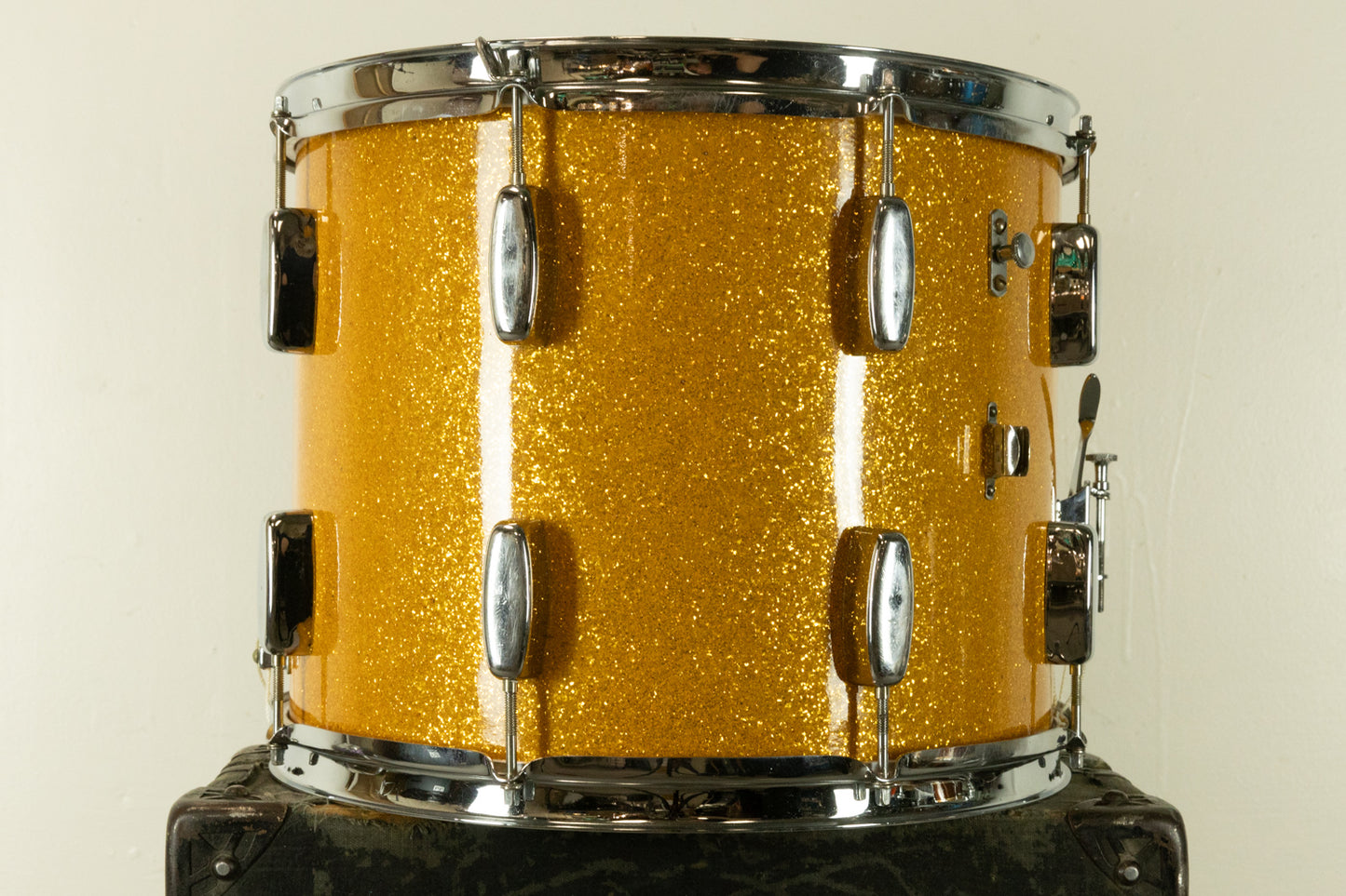 1950s Rogers 12x15 Yorktown Sparkling Gold Pearl Parade Drum