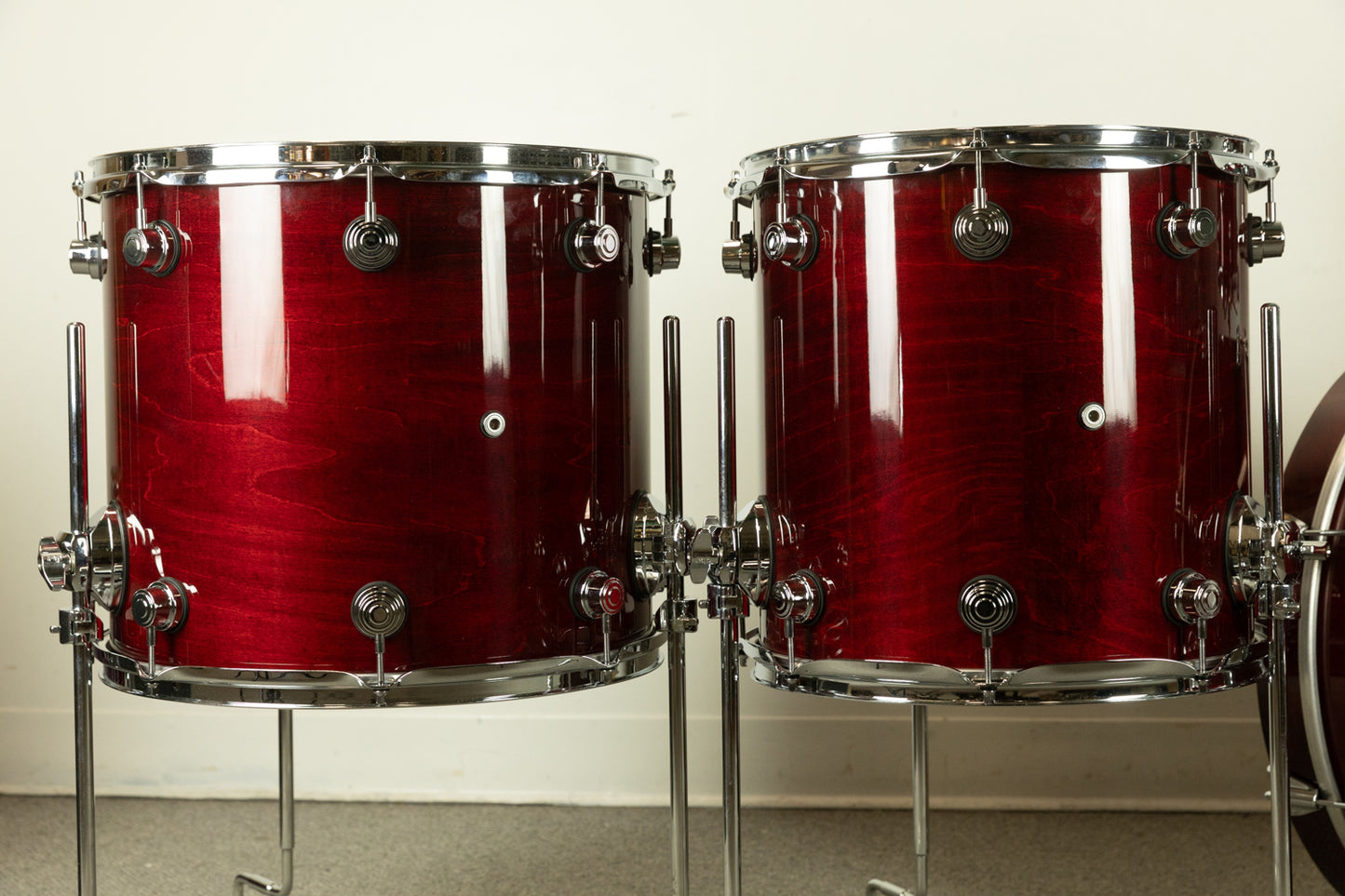 DW Performance Cherry Stain Drum Set