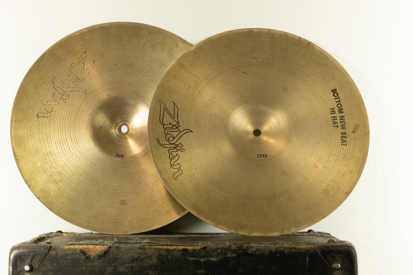 1970s Zildjian A 14" Hollow Logo New Beat Hi Hat Cymbals 1004g 1342g