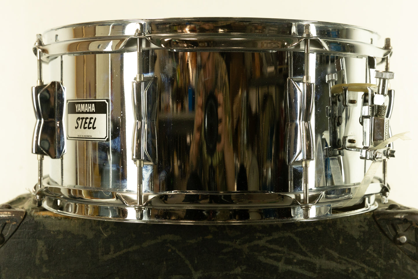 Yamaha SD-246 6.5" x 14" Chrome Over Steel Snare Drum