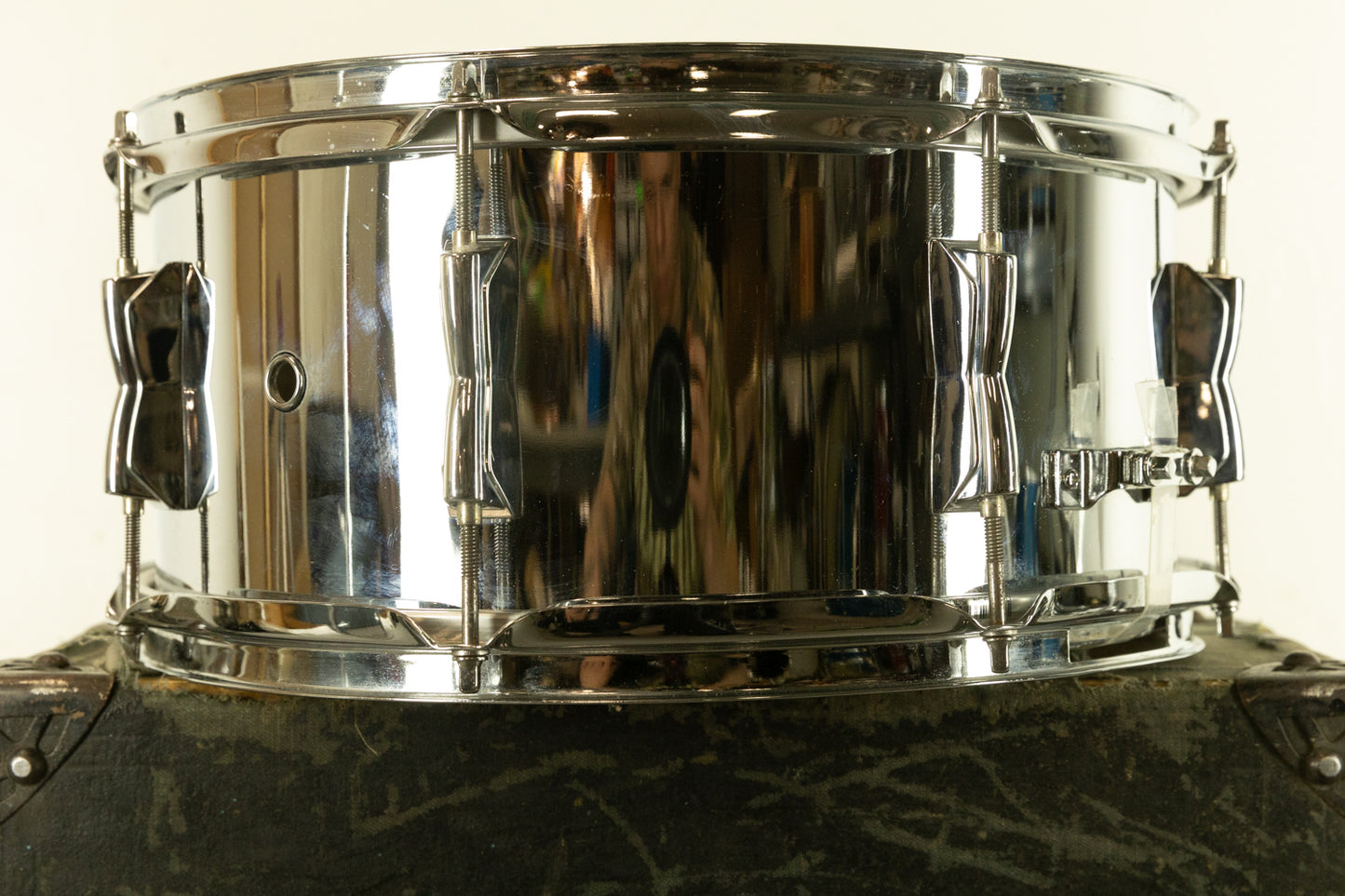 Yamaha SD-246 6.5" x 14" Chrome Over Steel Snare Drum