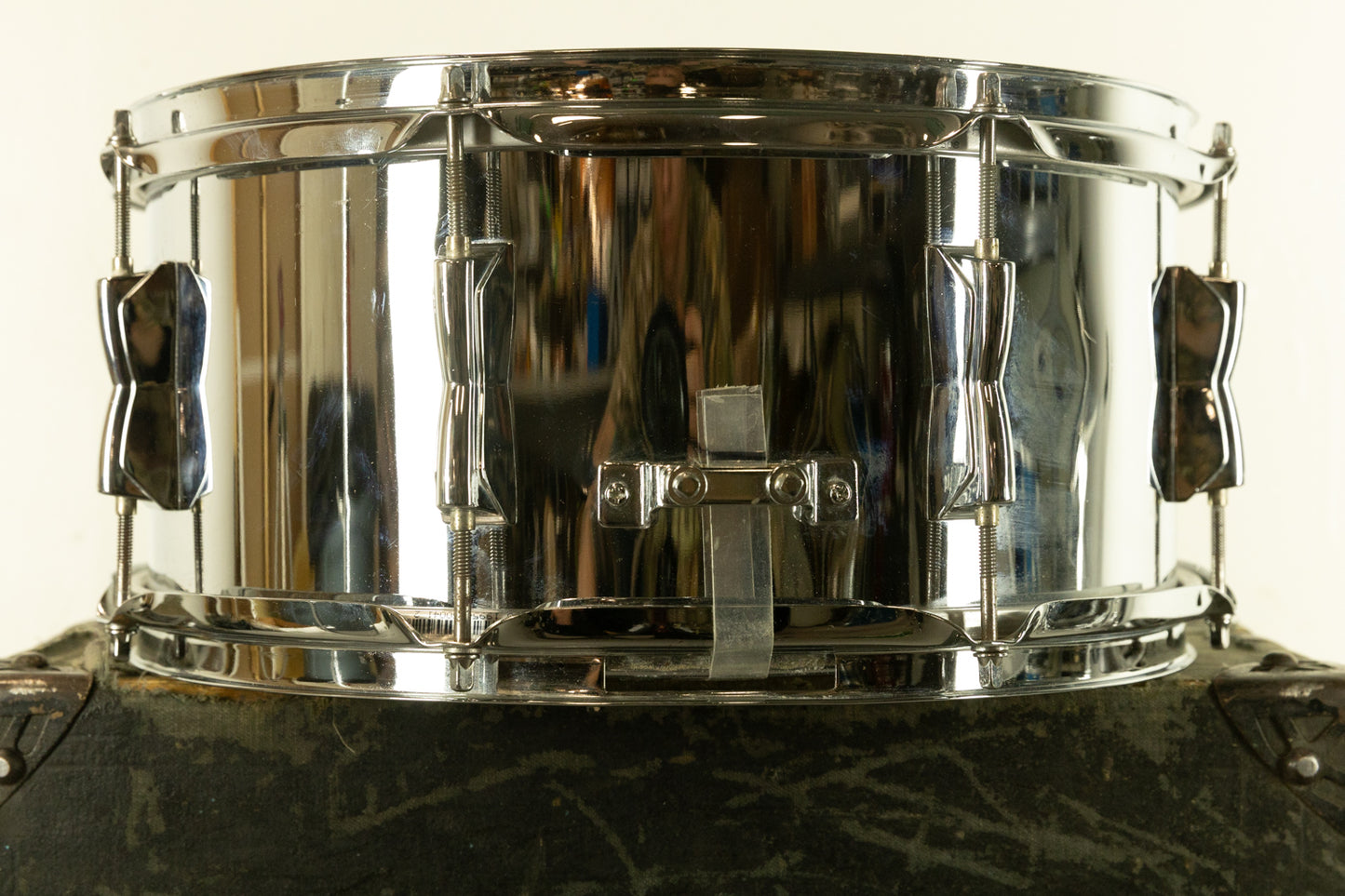 Yamaha SD-246 6.5" x 14" Chrome Over Steel Snare Drum