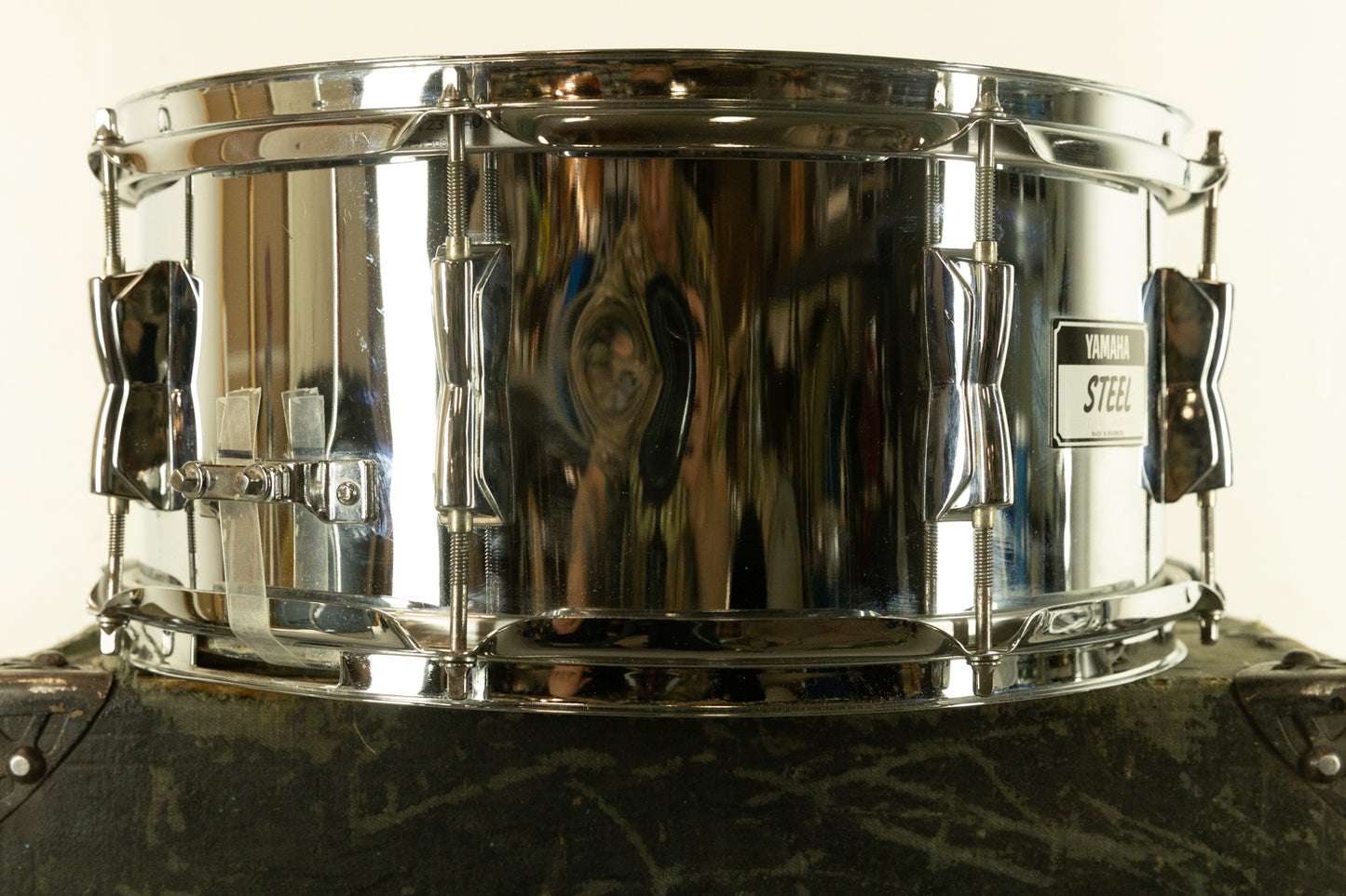 Yamaha SD-246 6.5" x 14" Chrome Over Steel Snare Drum