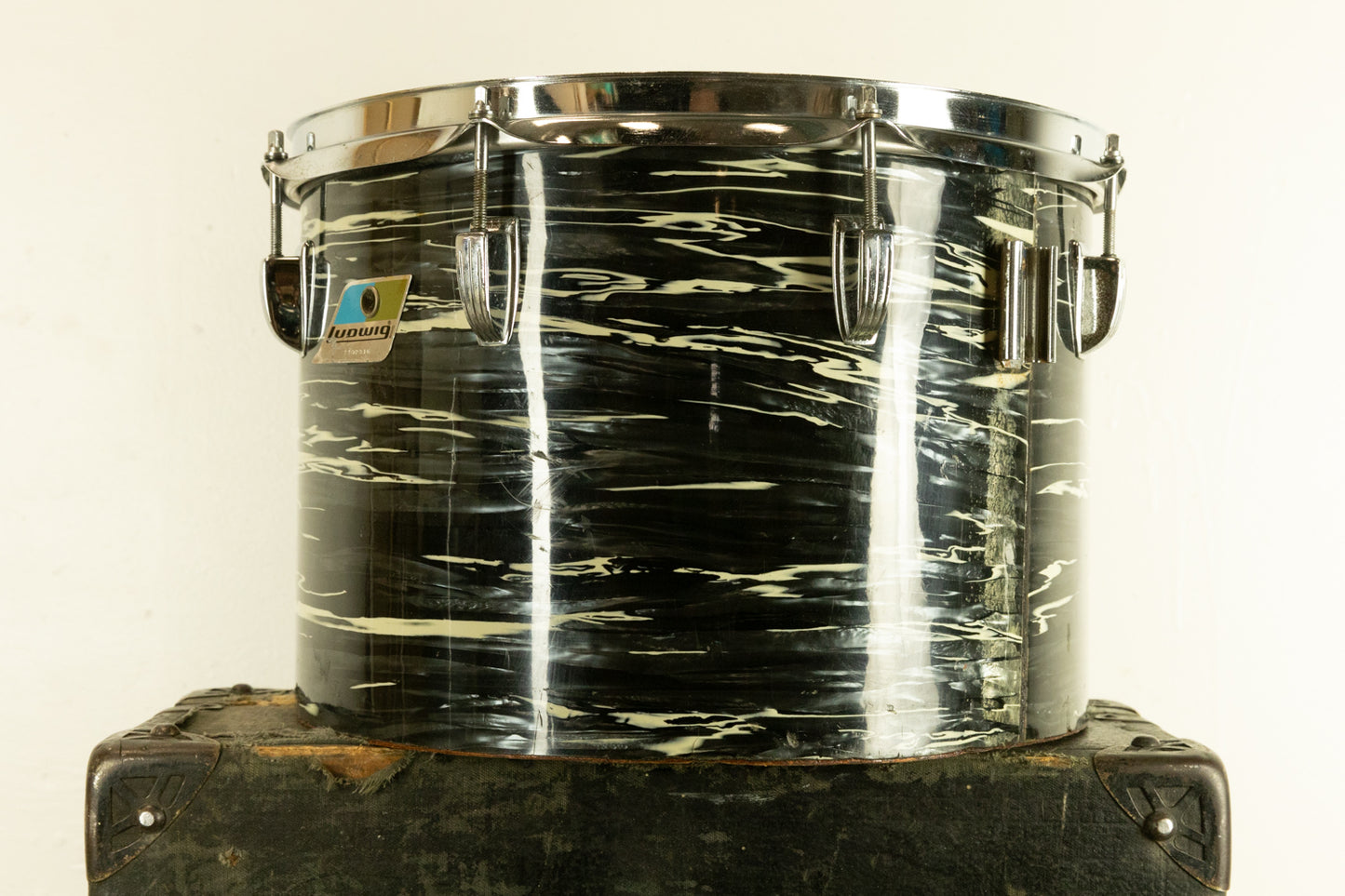 1970s Ludwig 10x15 Oyster Black Pearl Tom