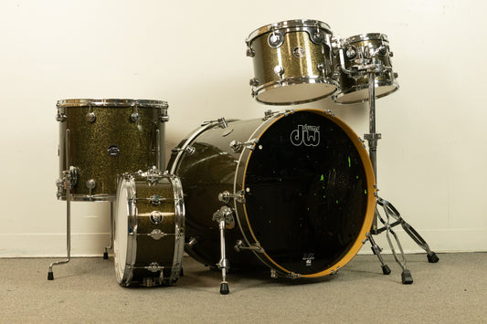 DW Performance Series "Pewter Sparkle" Drum Set