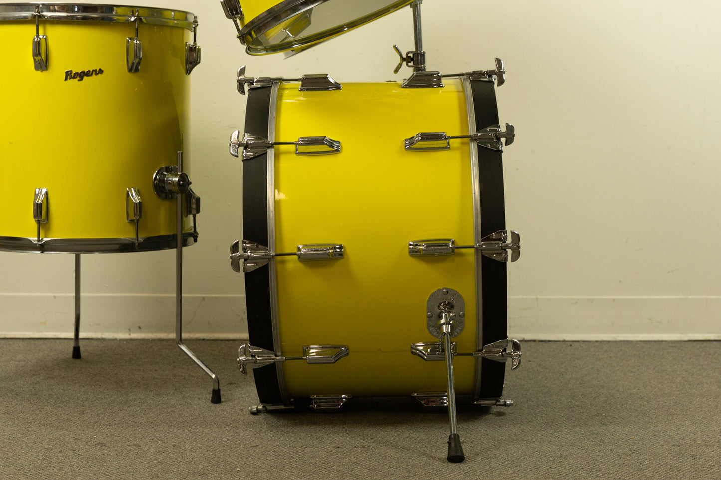 Vintage Rogers "Bumble Bee" Londoner Drum Set
