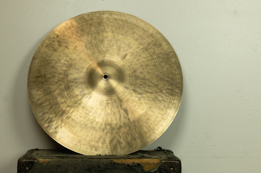 Leon 19" Vintage A Medium Bell Patina Crash Cymbal 1585g