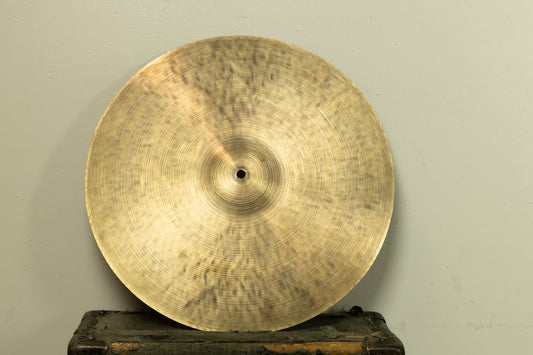 Leon 18" Vintage A Medium Bell Patina Crash Cymbal 1335g