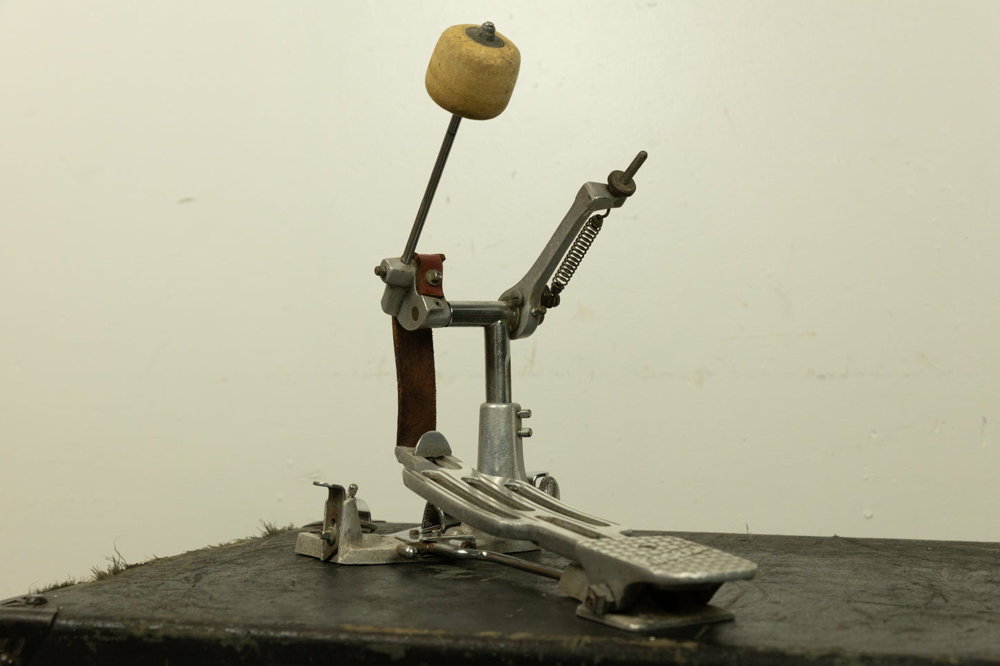 Vintage Rogers First Generation "Solid Board" Swivomatic Bass Drum Pedal #395