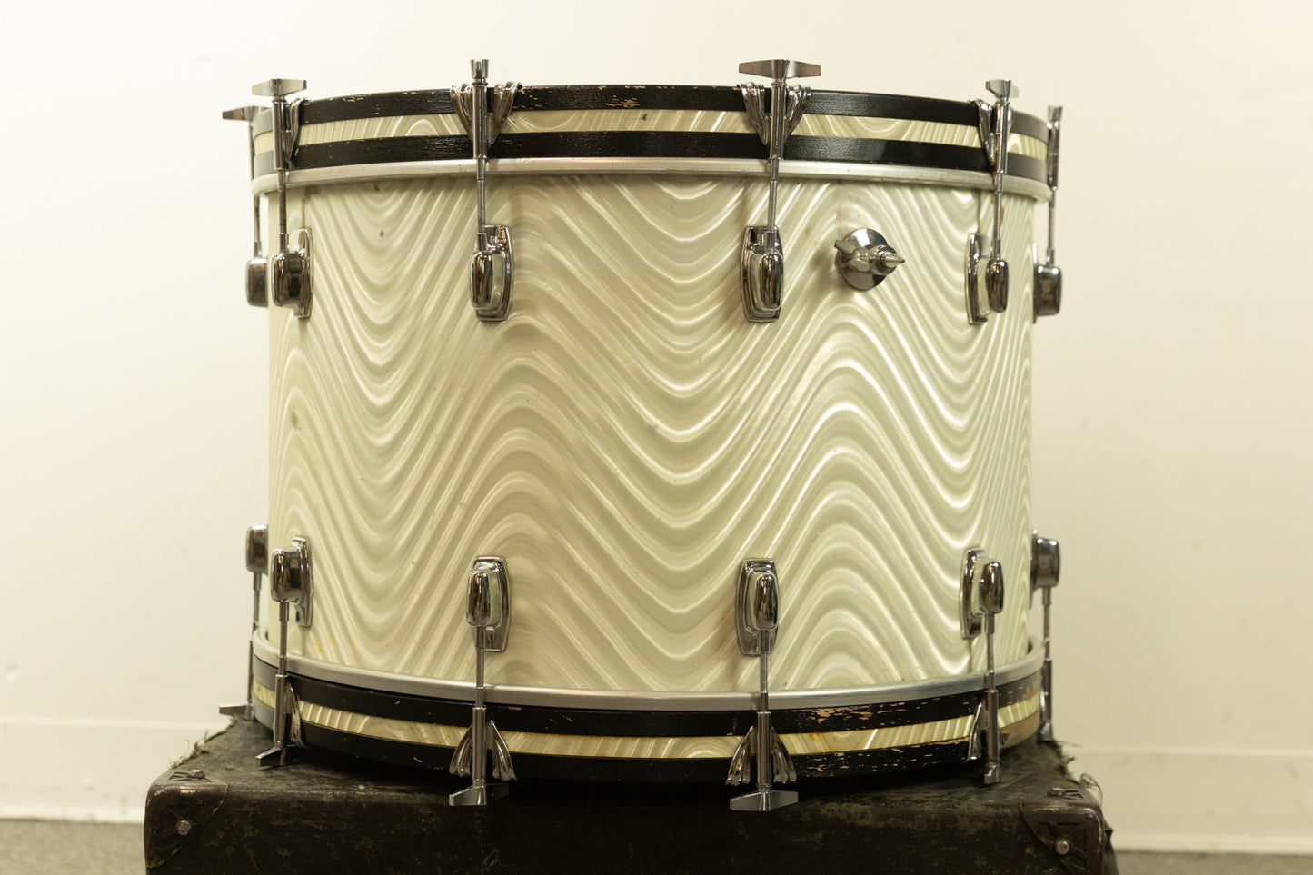 Vintage Ludwig 14x22 Standard White Astro Bass Drum