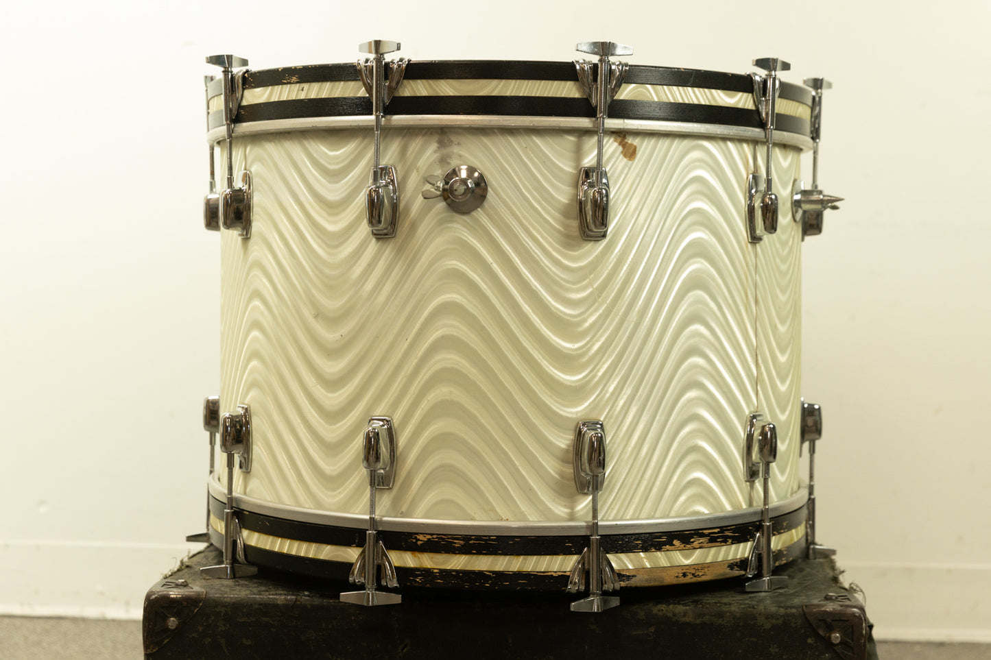 Vintage Ludwig 14x22 Standard White Astro Bass Drum