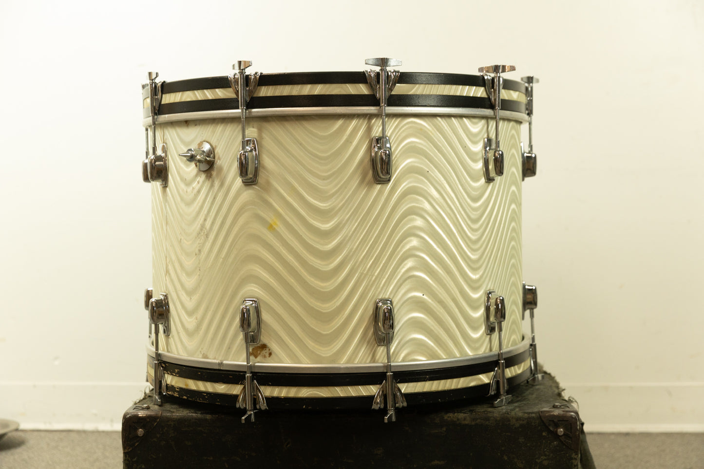 Vintage Ludwig 14x22 Standard White Astro Bass Drum