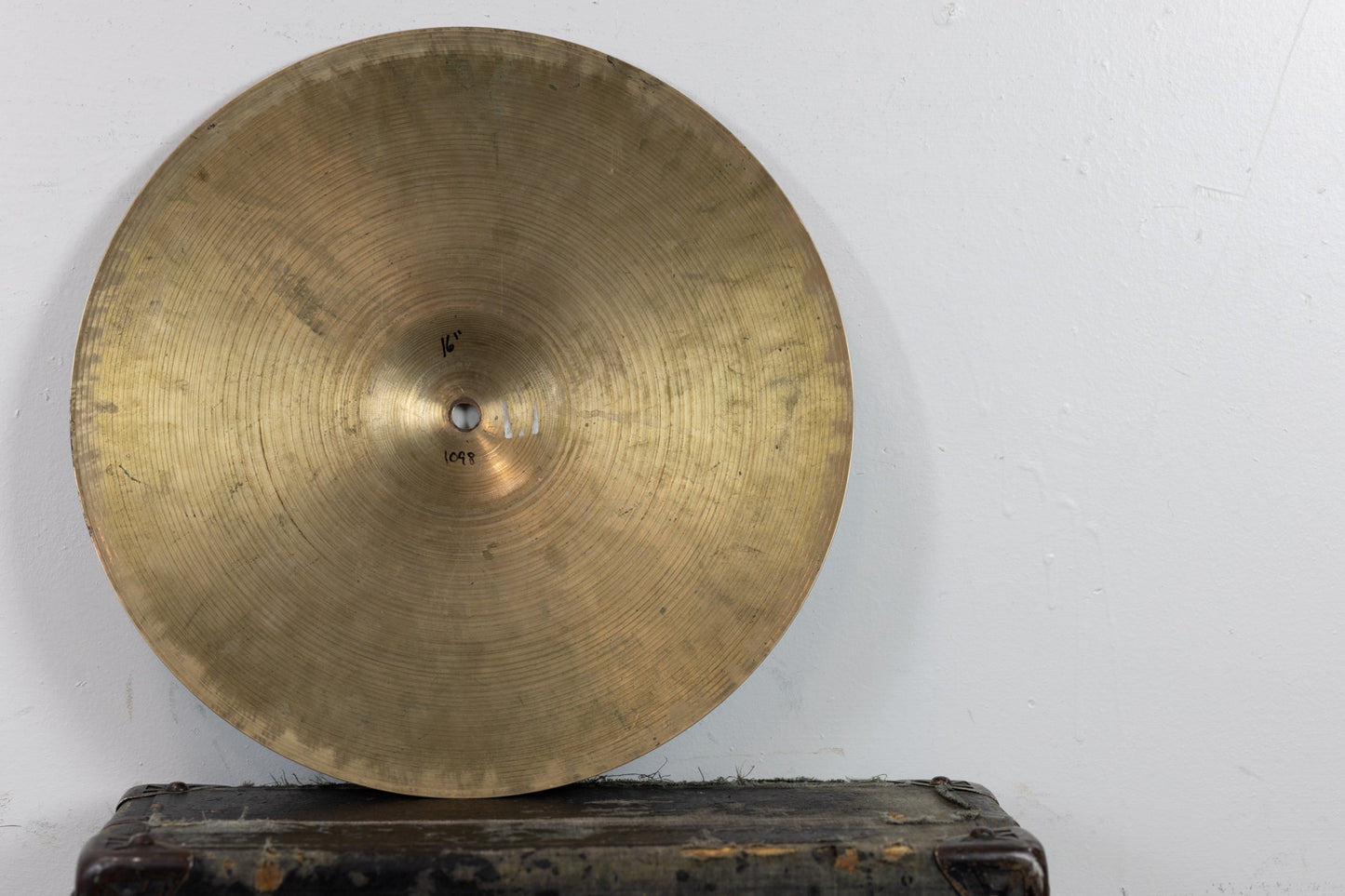 1930s 1940s Alejian 16" Paper Thin Crash Cymbal 1098g