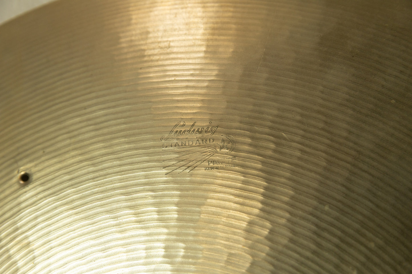 Paiste Ludwig Standard 20" Thin Crash Cymbal 1815g