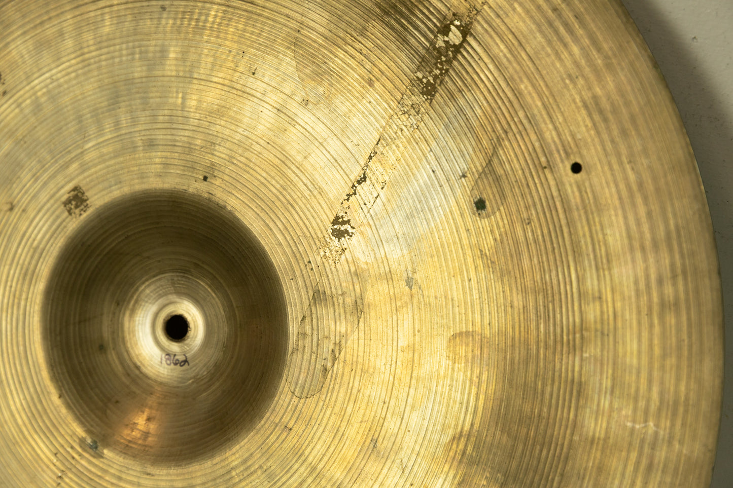 1950s A Zildjian 20" Sizzle Ride Cymbal 1862g