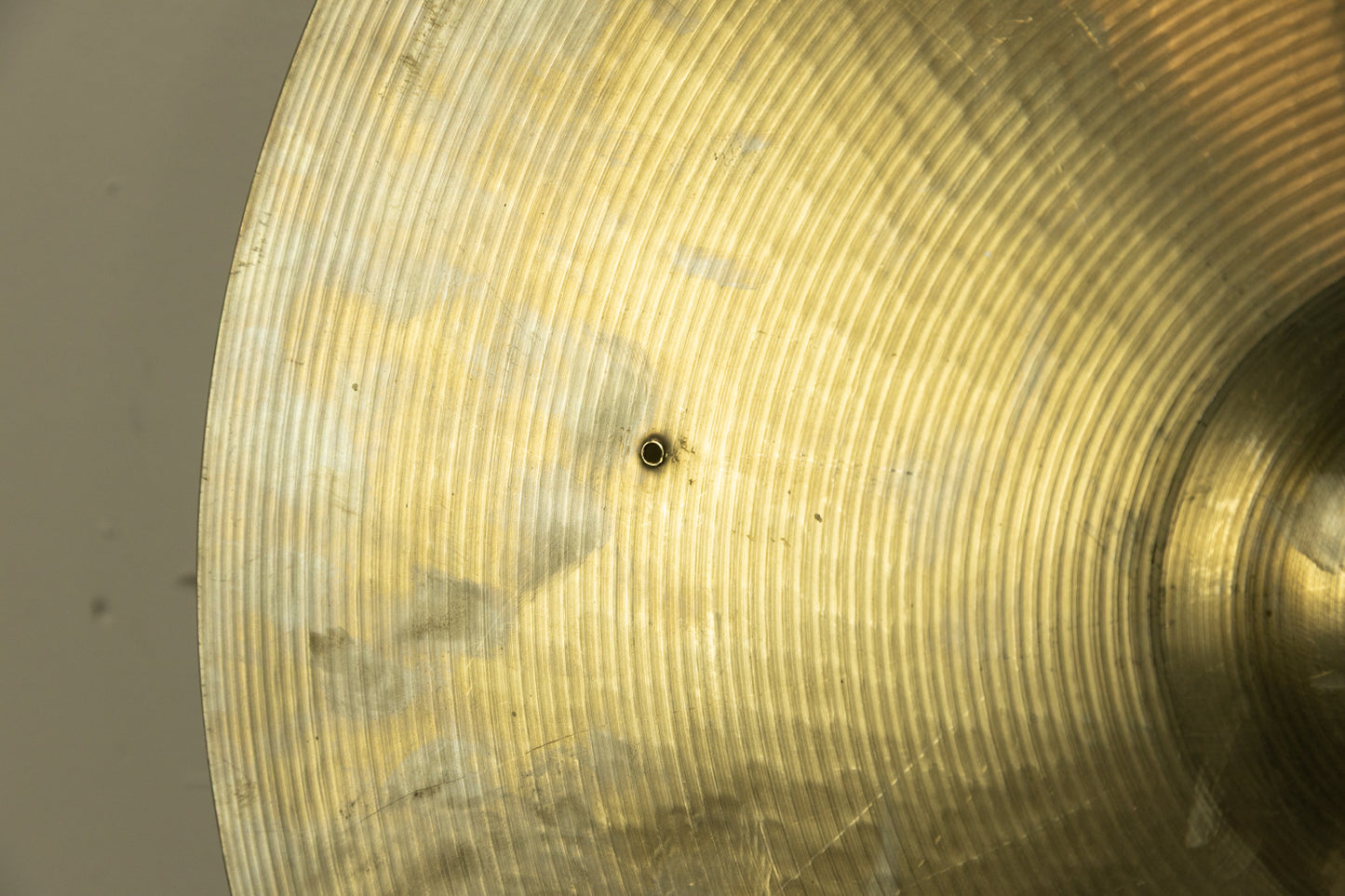 Paiste Ludwig Standard 20" Thin Crash Cymbal 1815g
