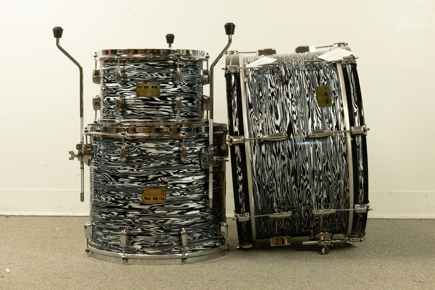 Pork Pie Oyster Blue Pearl "New Yorker" Drum Set