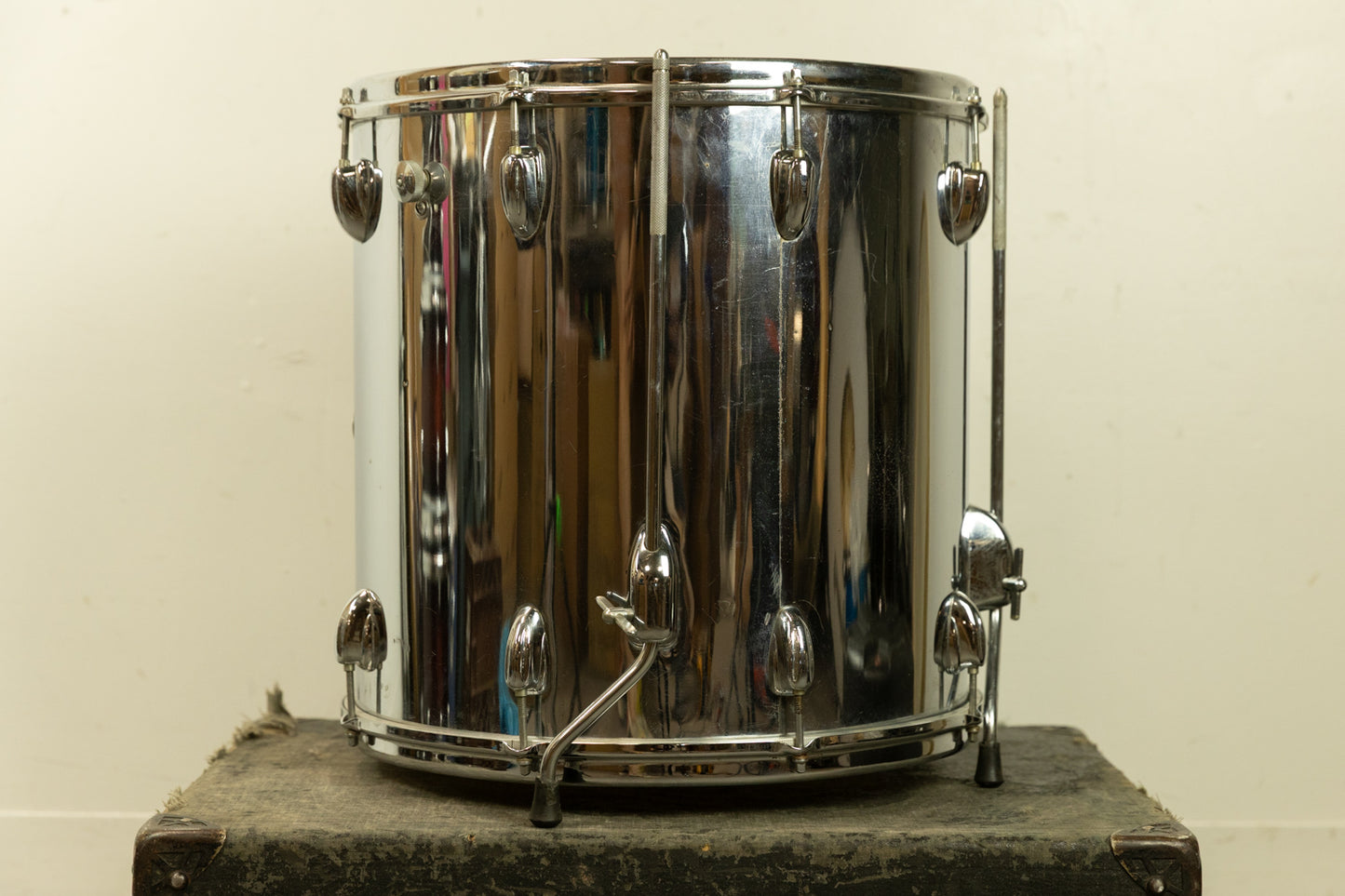 1970s Slingerland 16x16 Chrome Over Wood Floor Tom