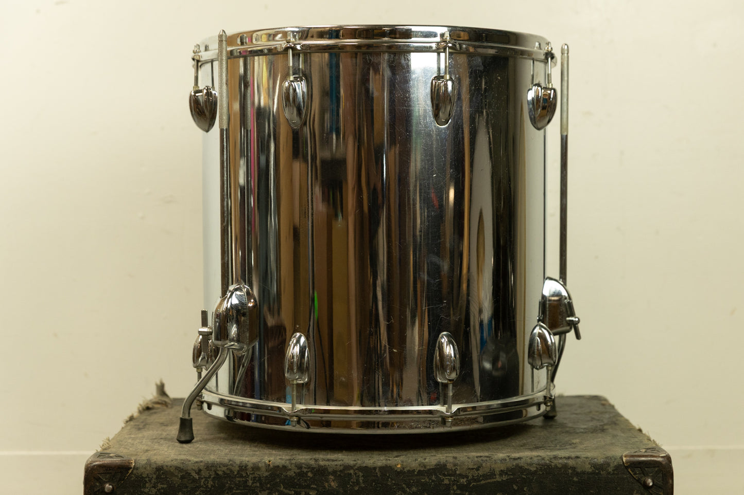 1970s Slingerland 16x16 Chrome Over Wood Floor Tom